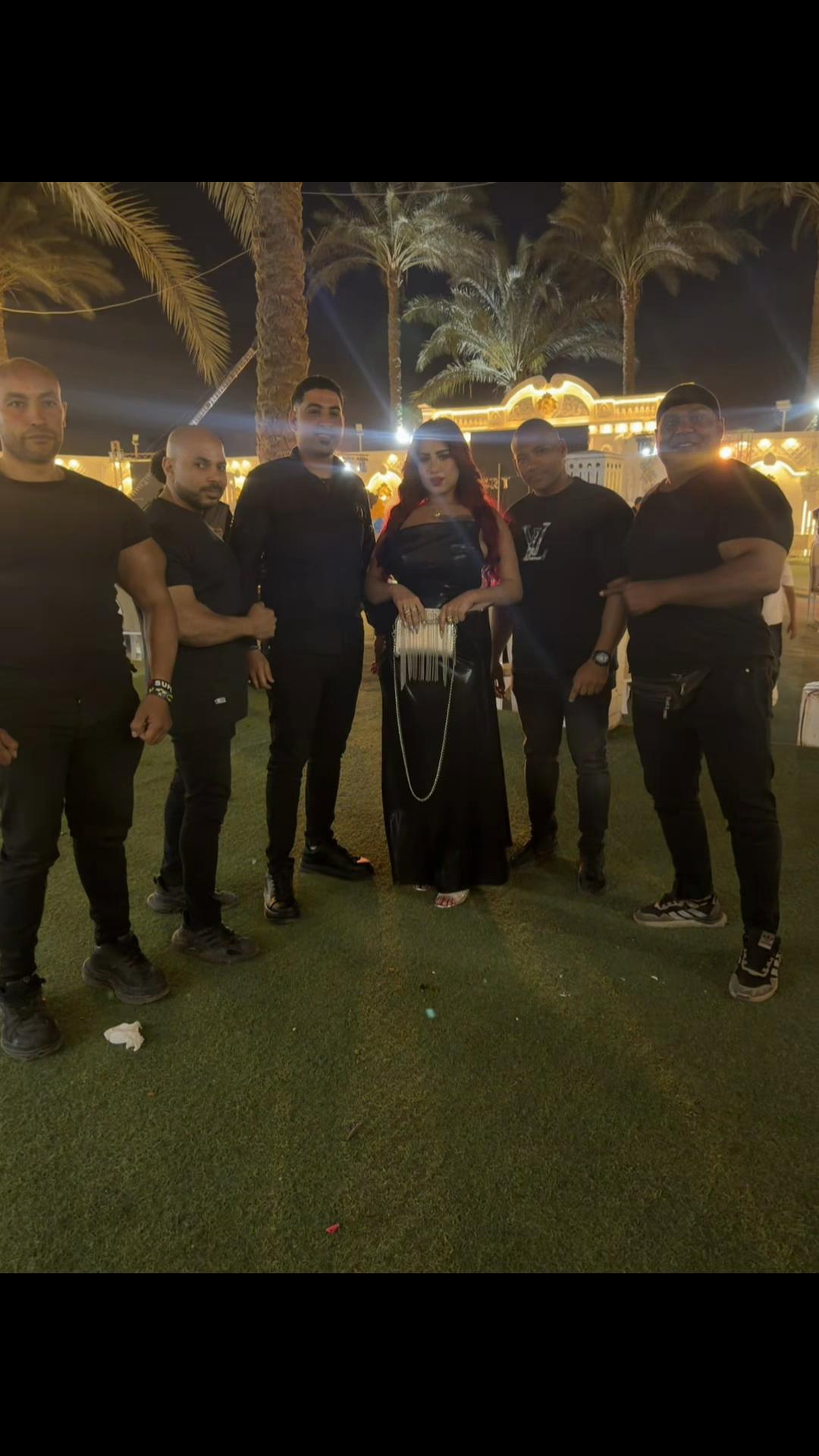 @الفنانه دوسه