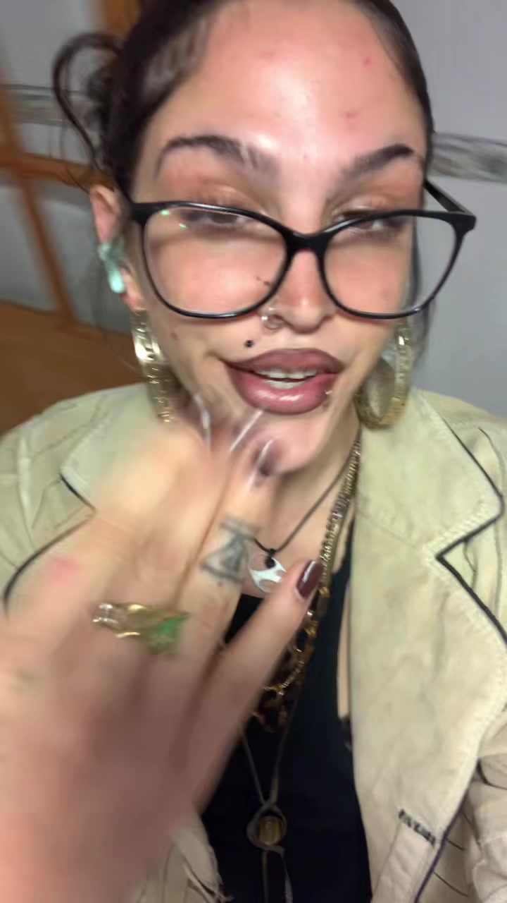 @kinkyera