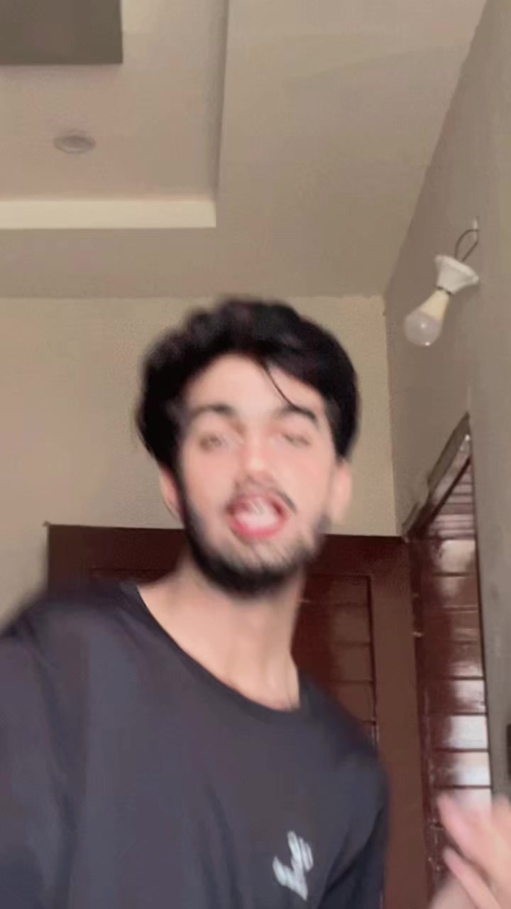 @حمزہ 🐣🦢