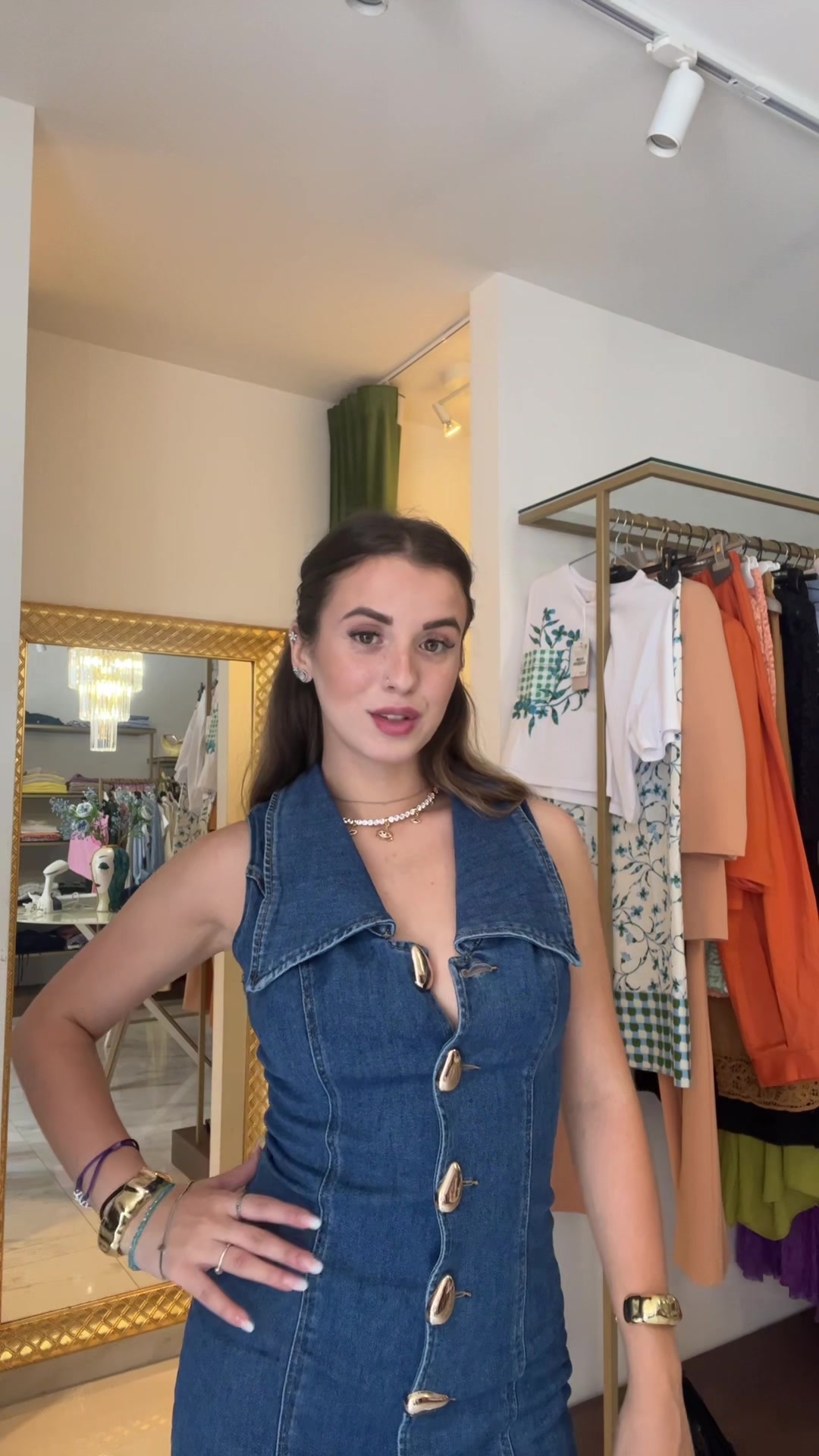 @CORUS BOUTIQUE