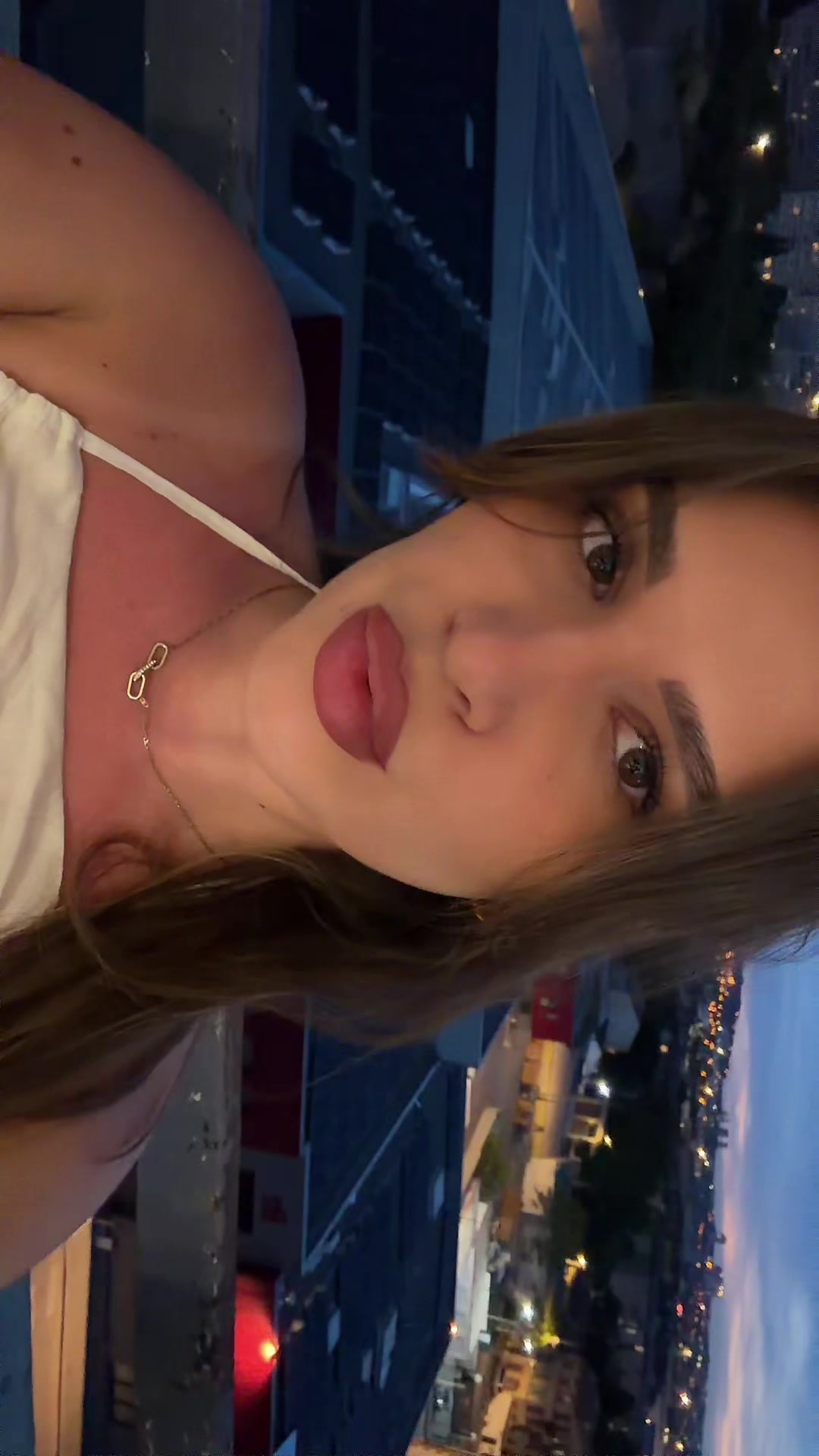 @éva
