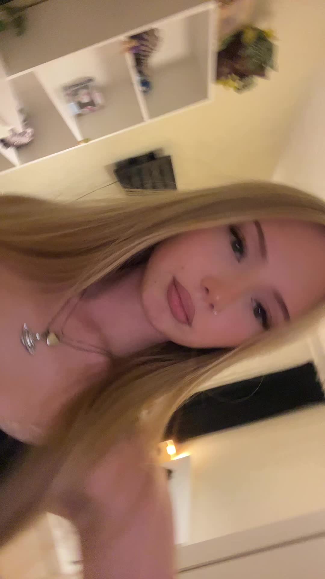 @ameliaᥫ᭡
