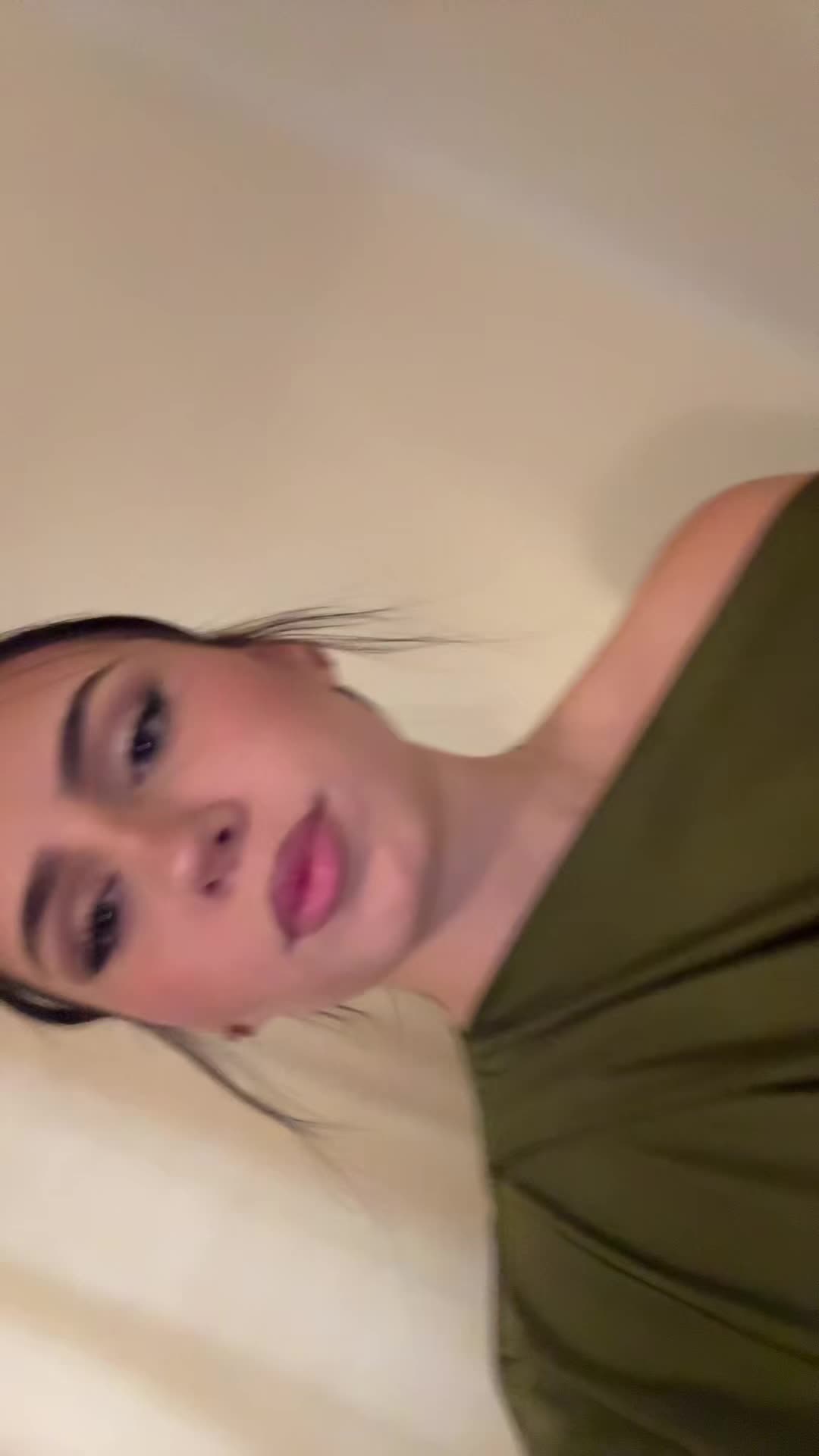 @Ǝri