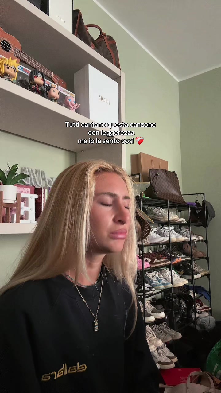 @helios.elly21