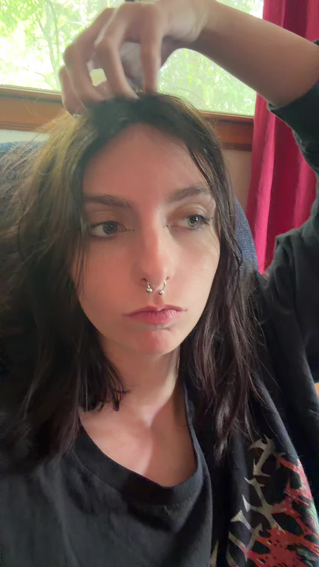 @Ainswoo