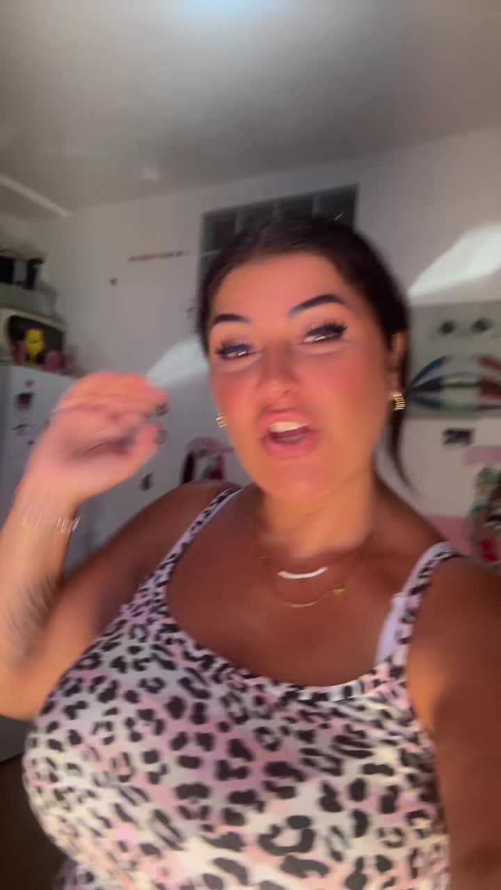 @giuliana