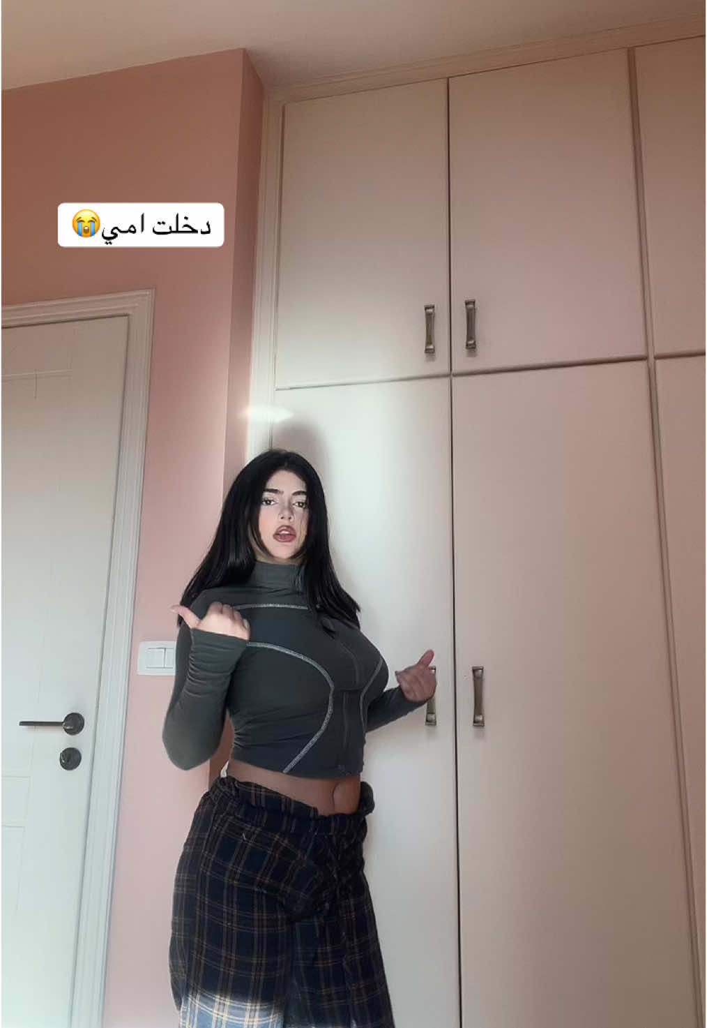 @sarahfire_