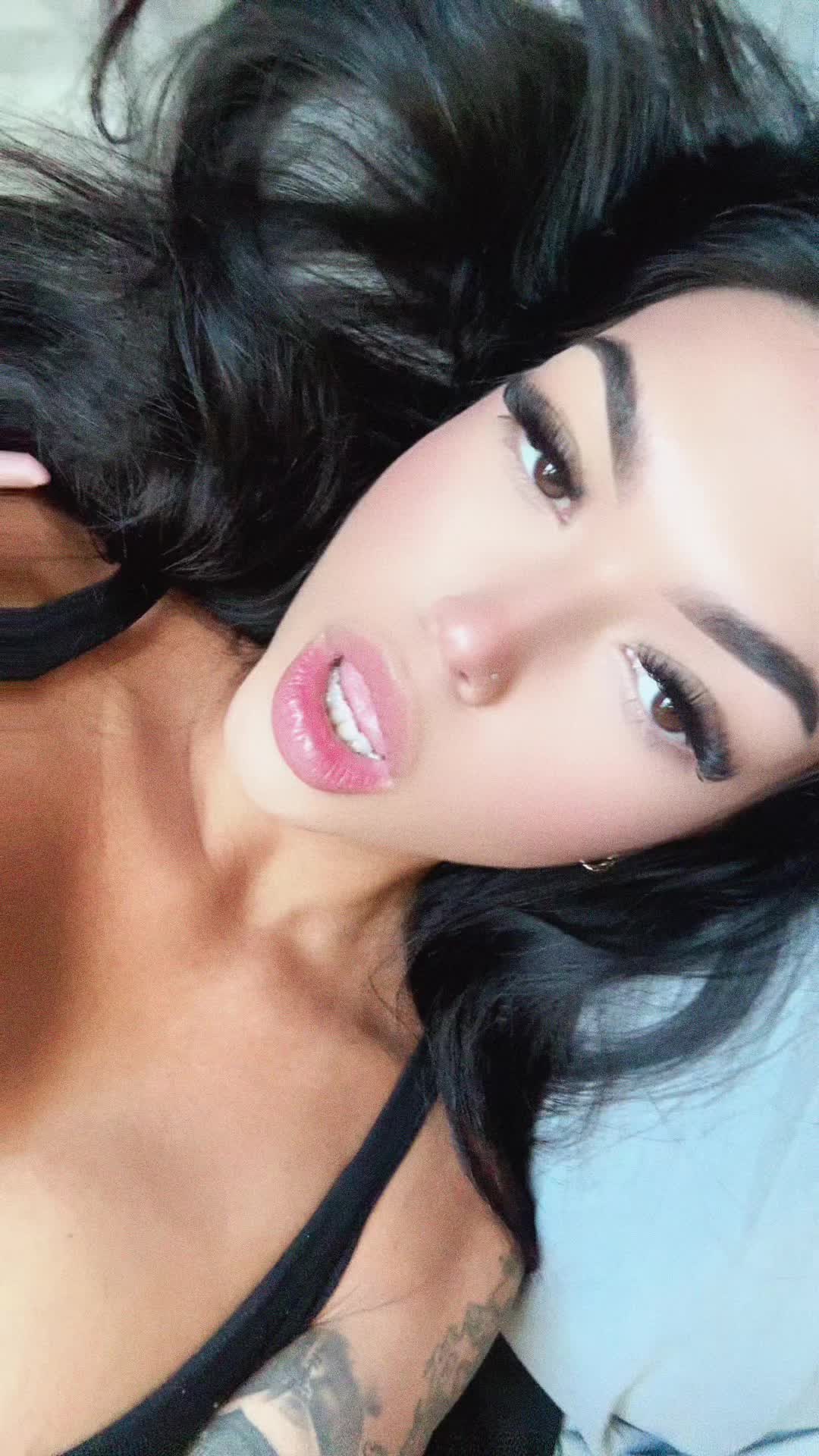 @Jade Kailani🍒