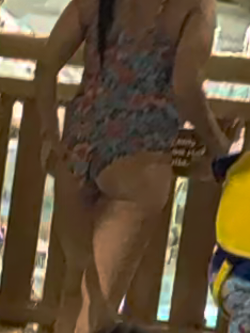 @Strechedurhole