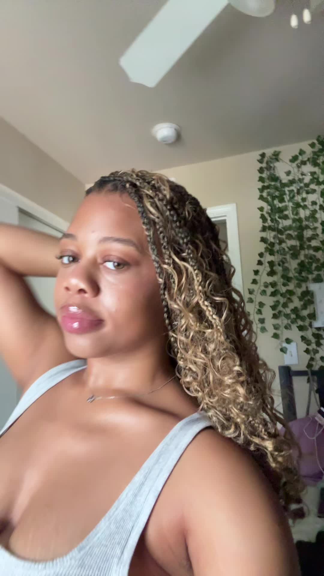 @yellowhoneysuckle