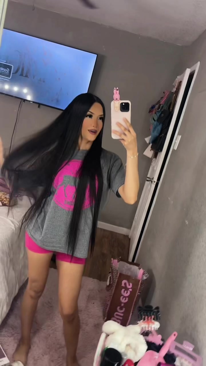 @𝒮