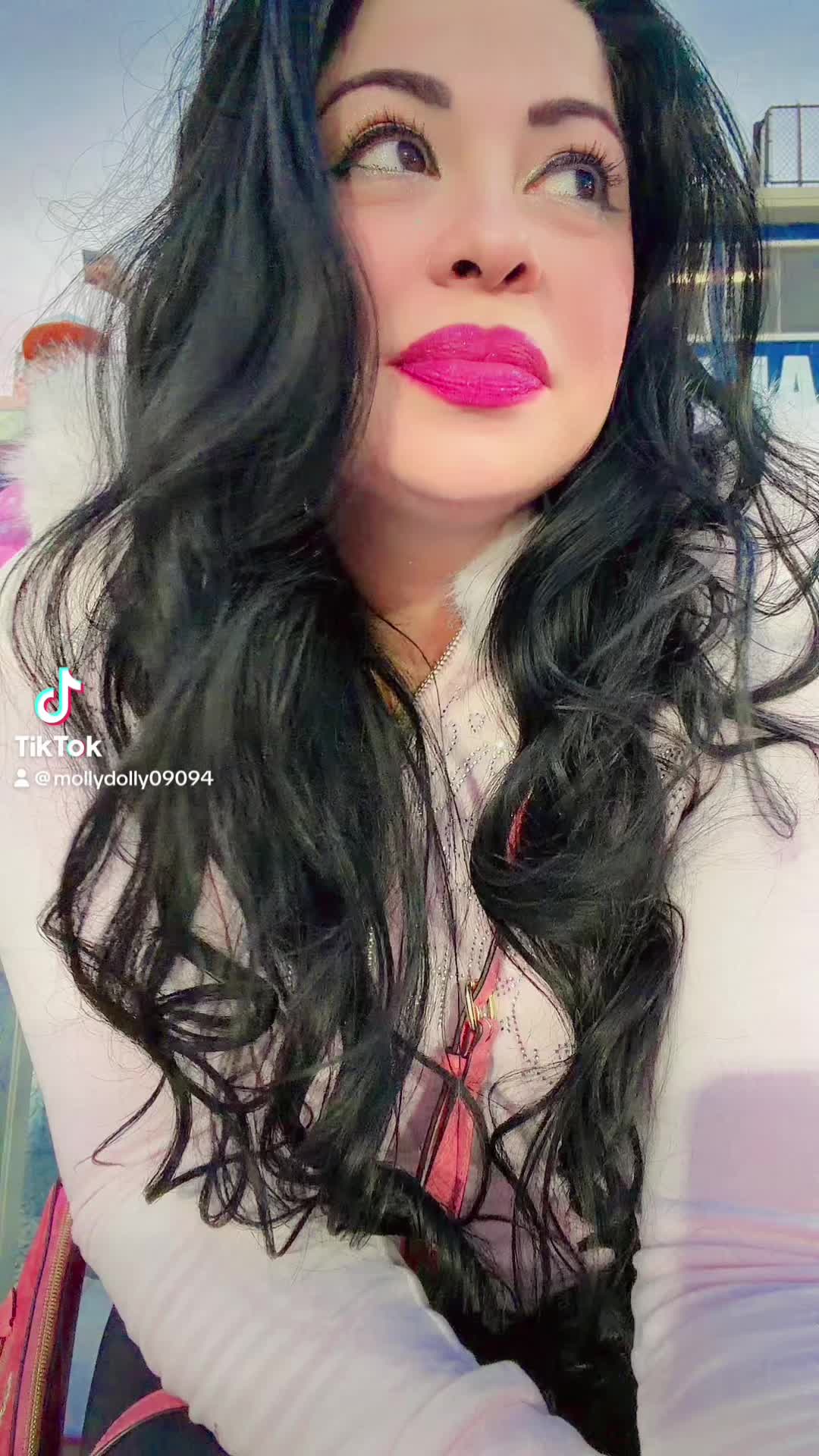 @MollyMia0909