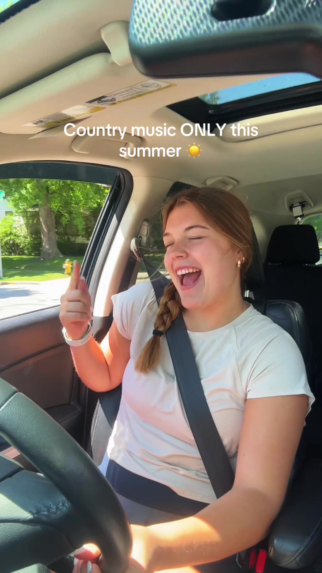 @eshrades