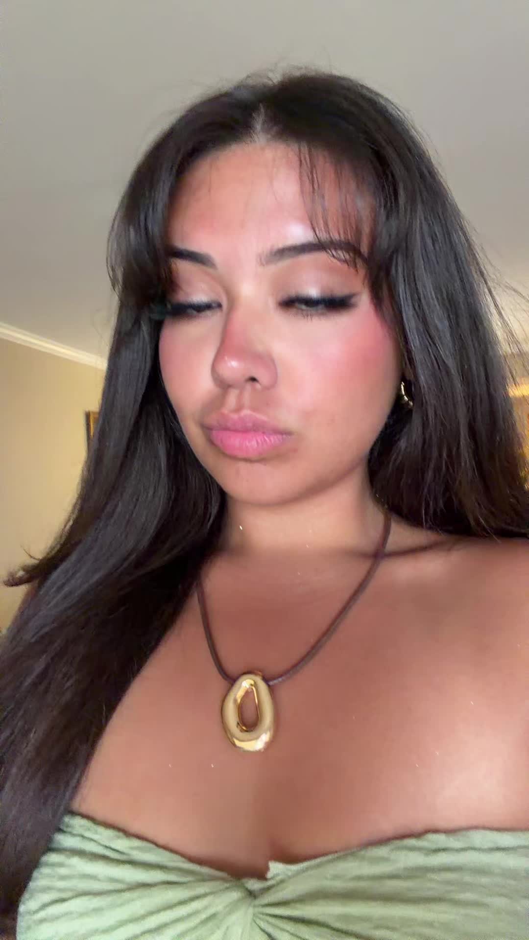 @J.🤍