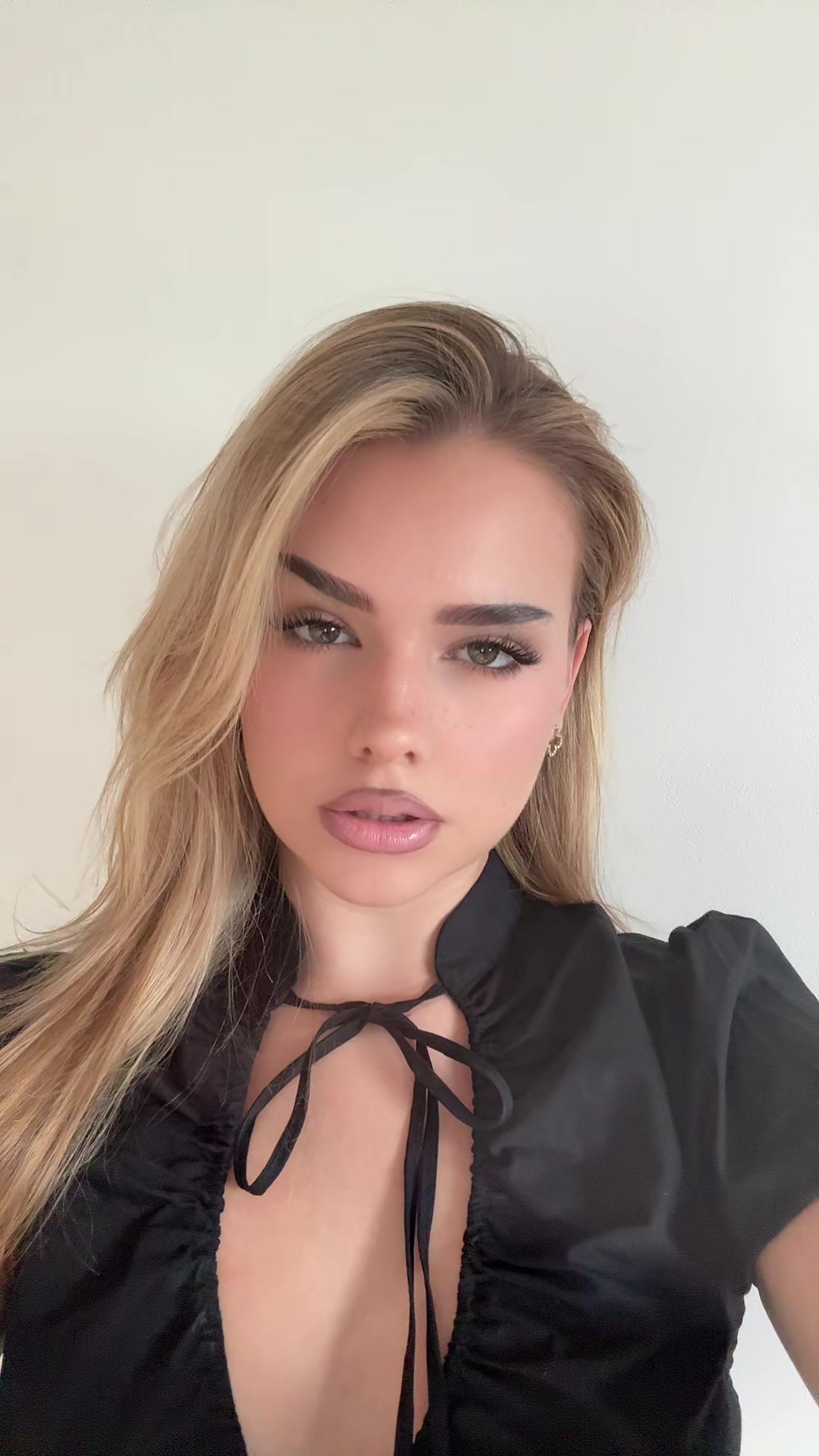 @𝑔𝓅𝓊𝒸𝒽𝒶𝓁𝓈𝓀𝒶_