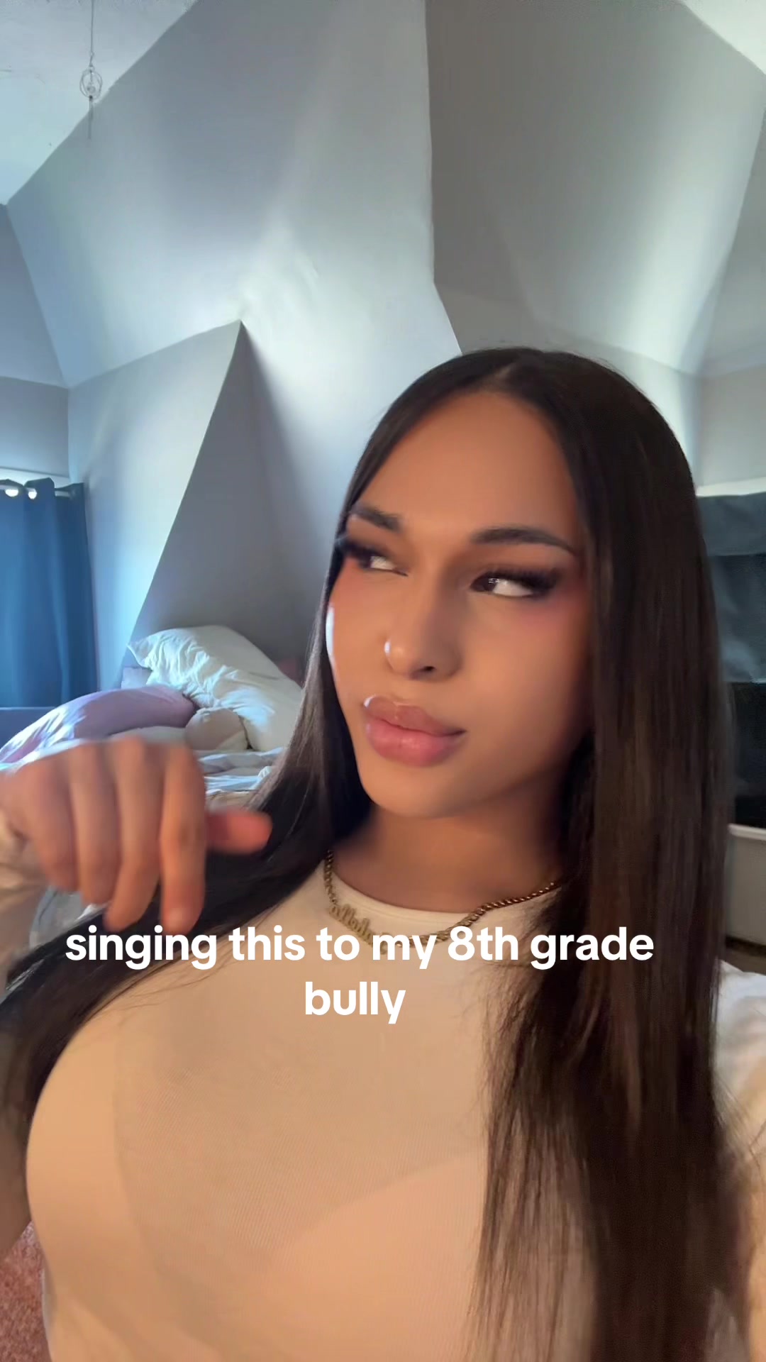 @iluvbellaaa_