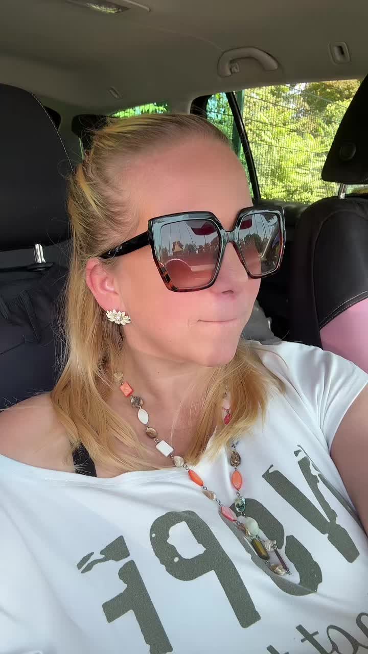 @kriskiss
