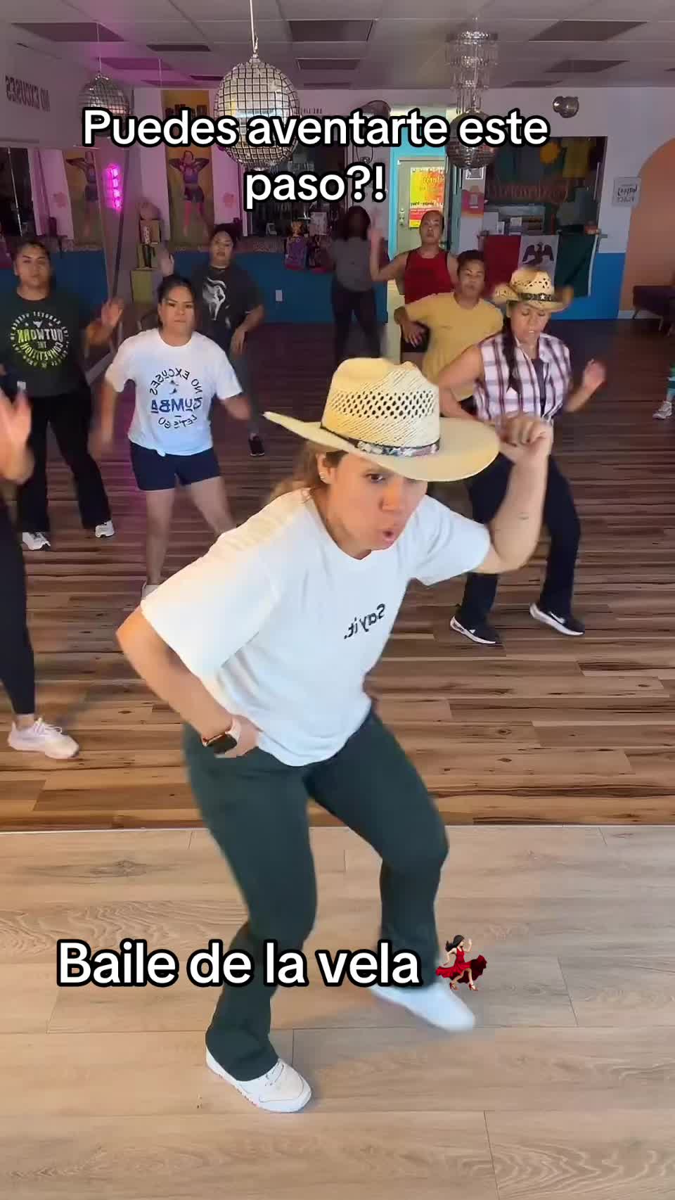 @Baila con Steph