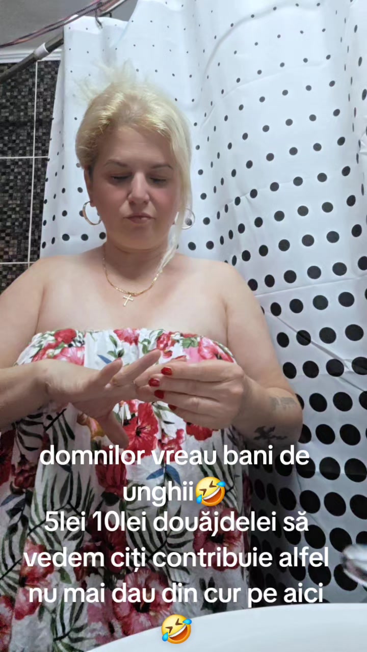 @o țigancă blondă