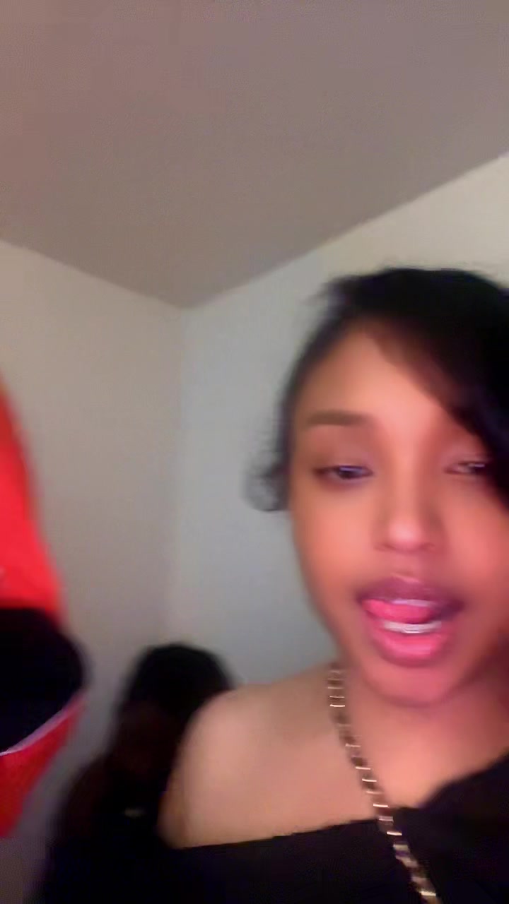 @Loveee