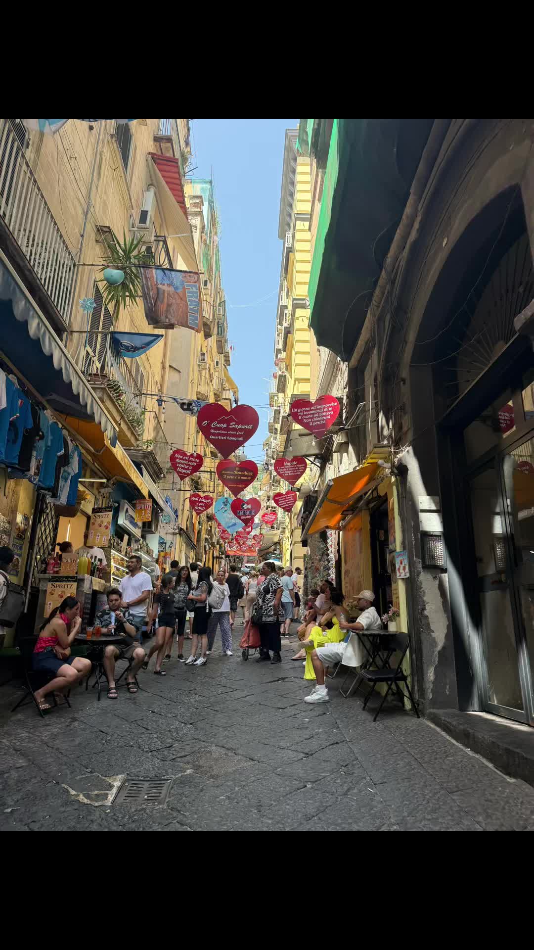 @Lucrezia