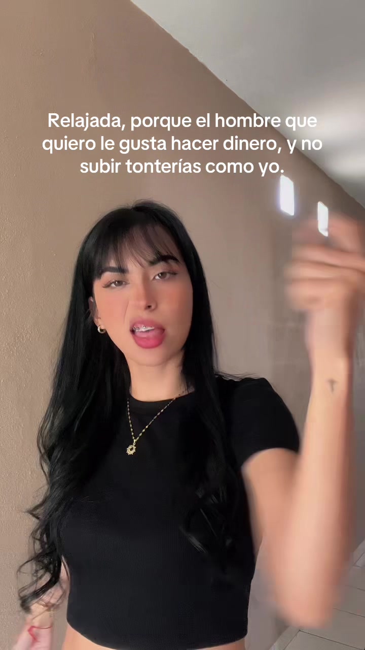 @Qariluky