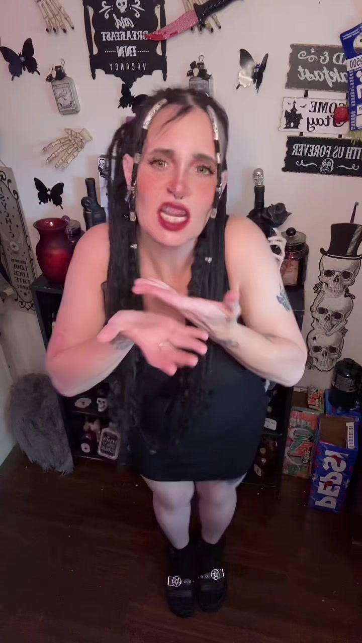 @crazyscorpiochix80