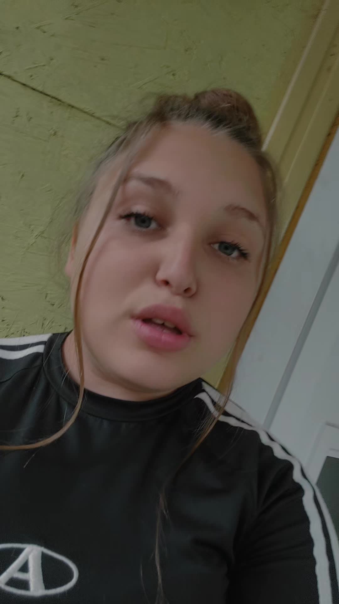 @Tia