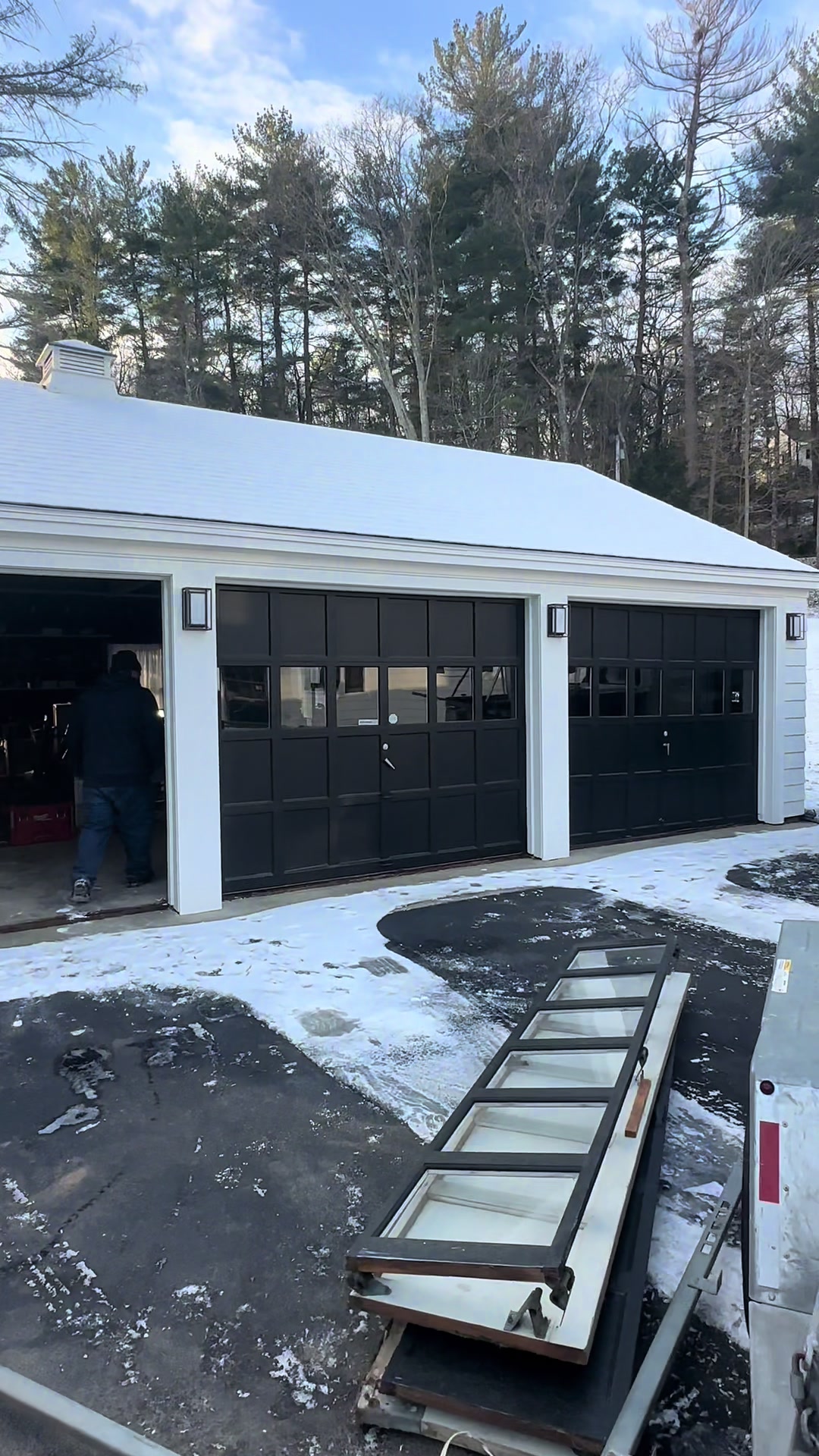 @Bella Overhead Doors LLC