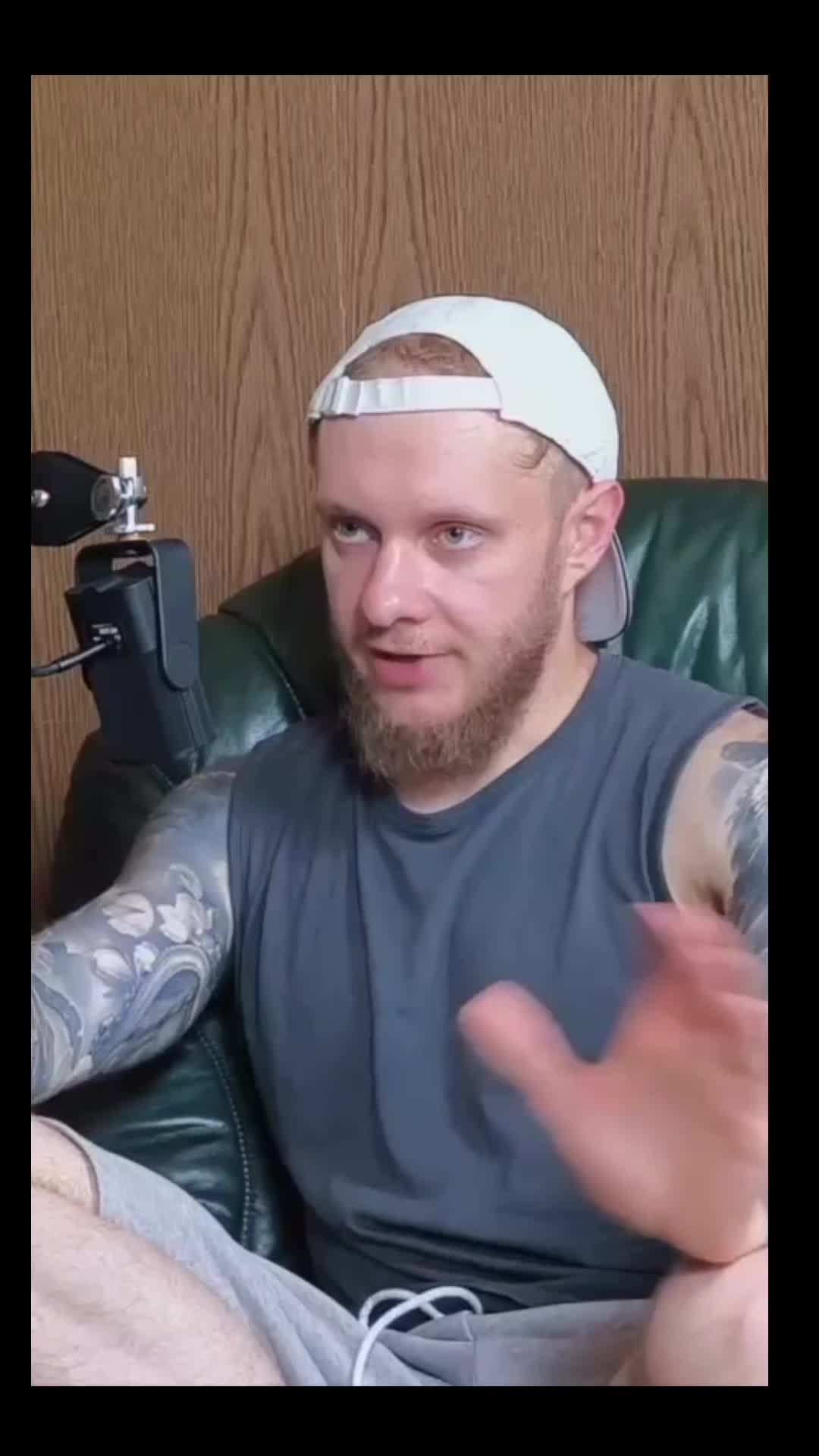 @Urgrund der Podcast