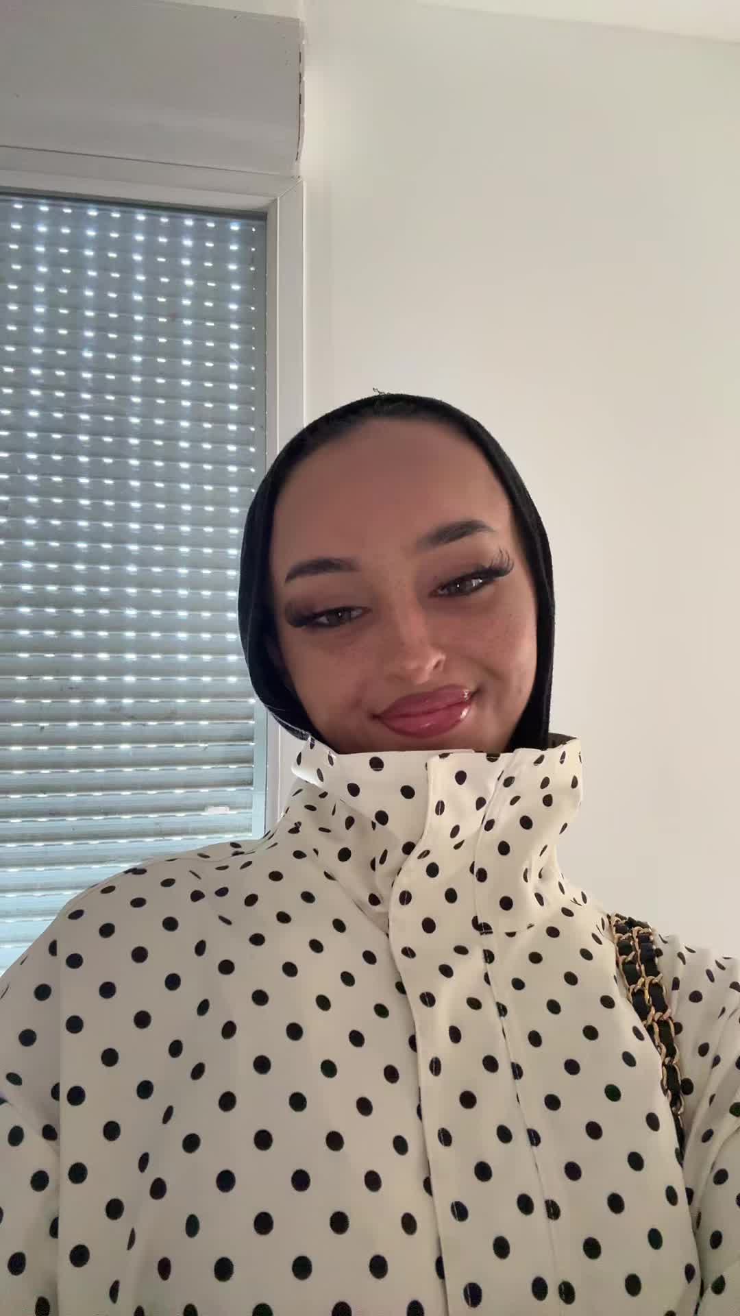 @manelouu