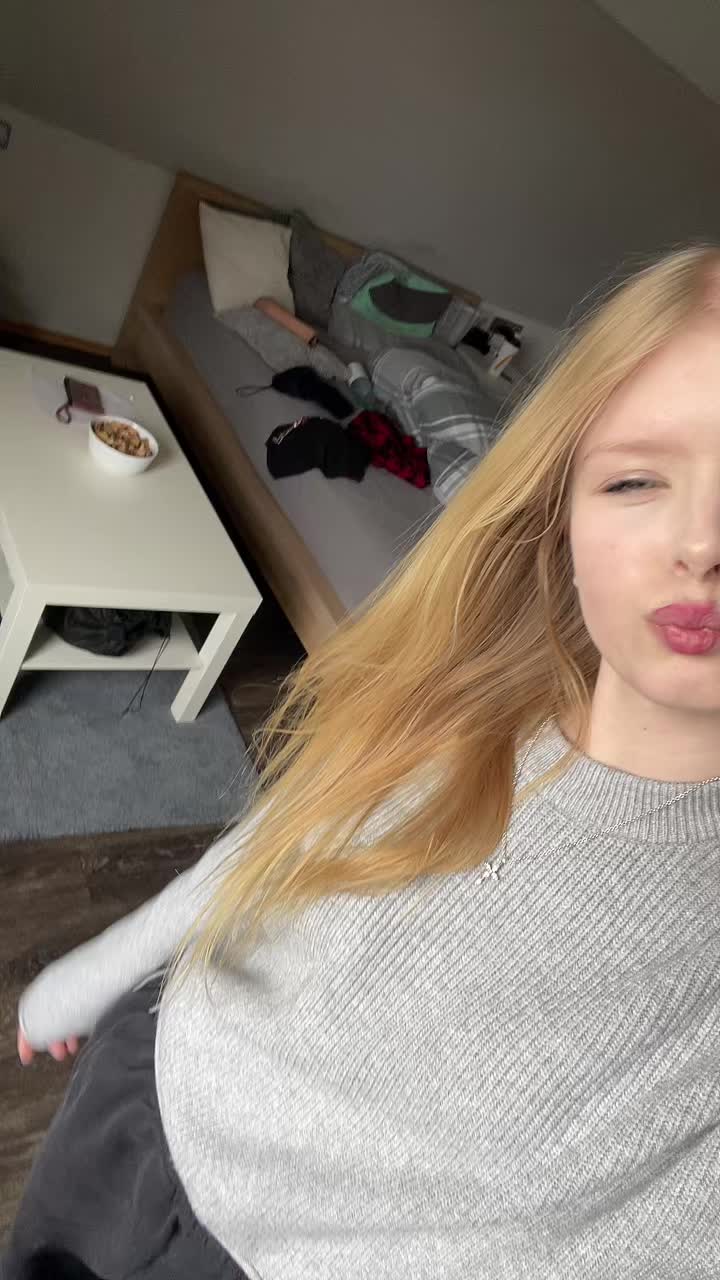 @emelyerdbeere