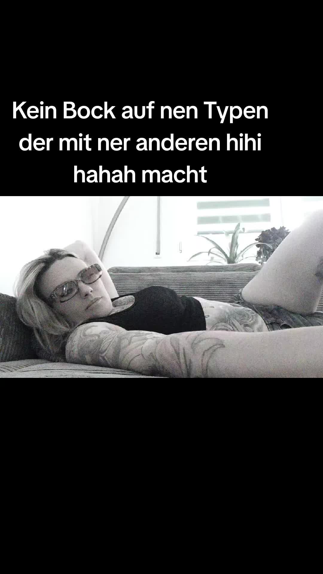 @Carmy and her Dogs🐕🖤🇩🇪