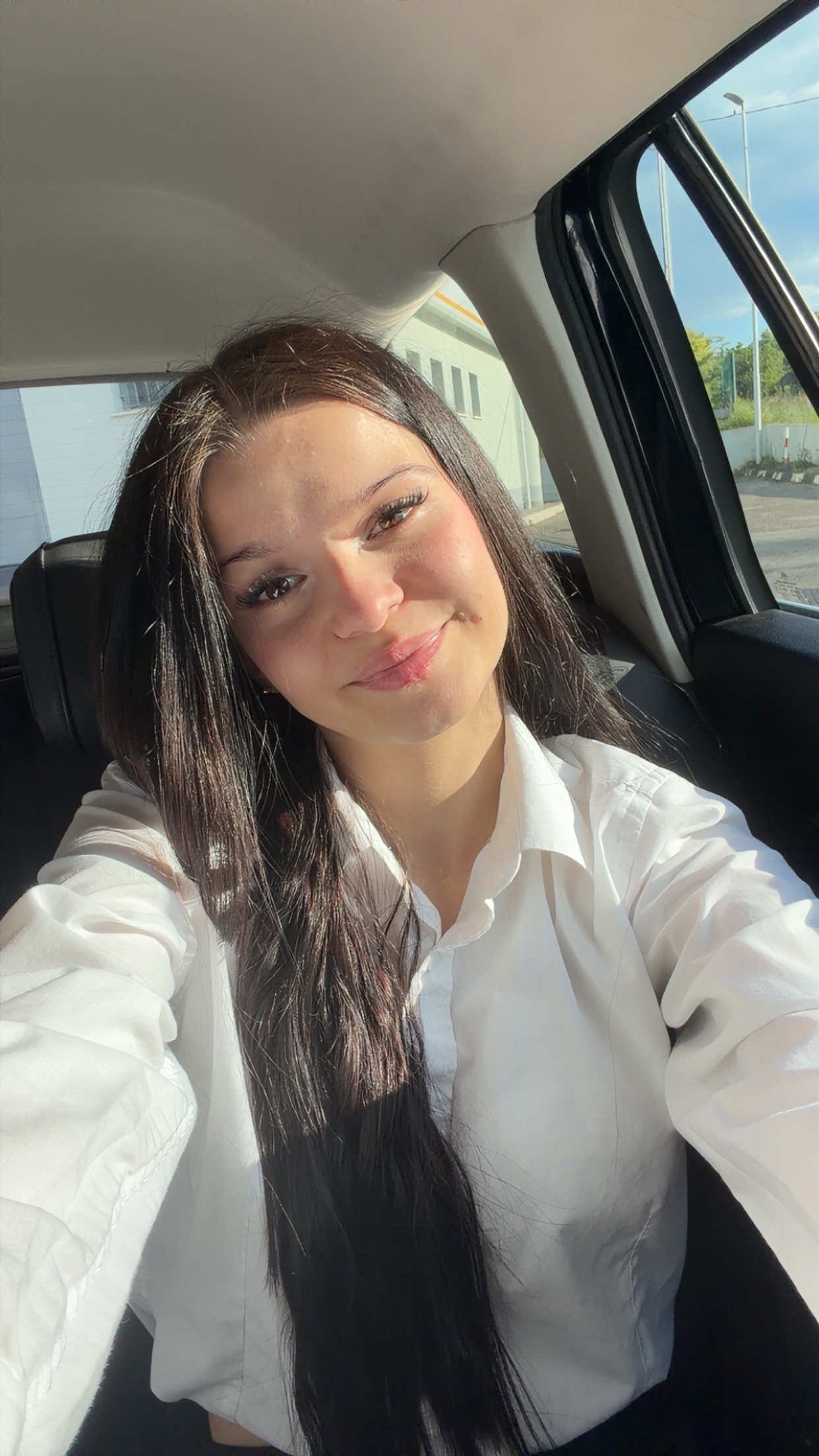 @Adelisa