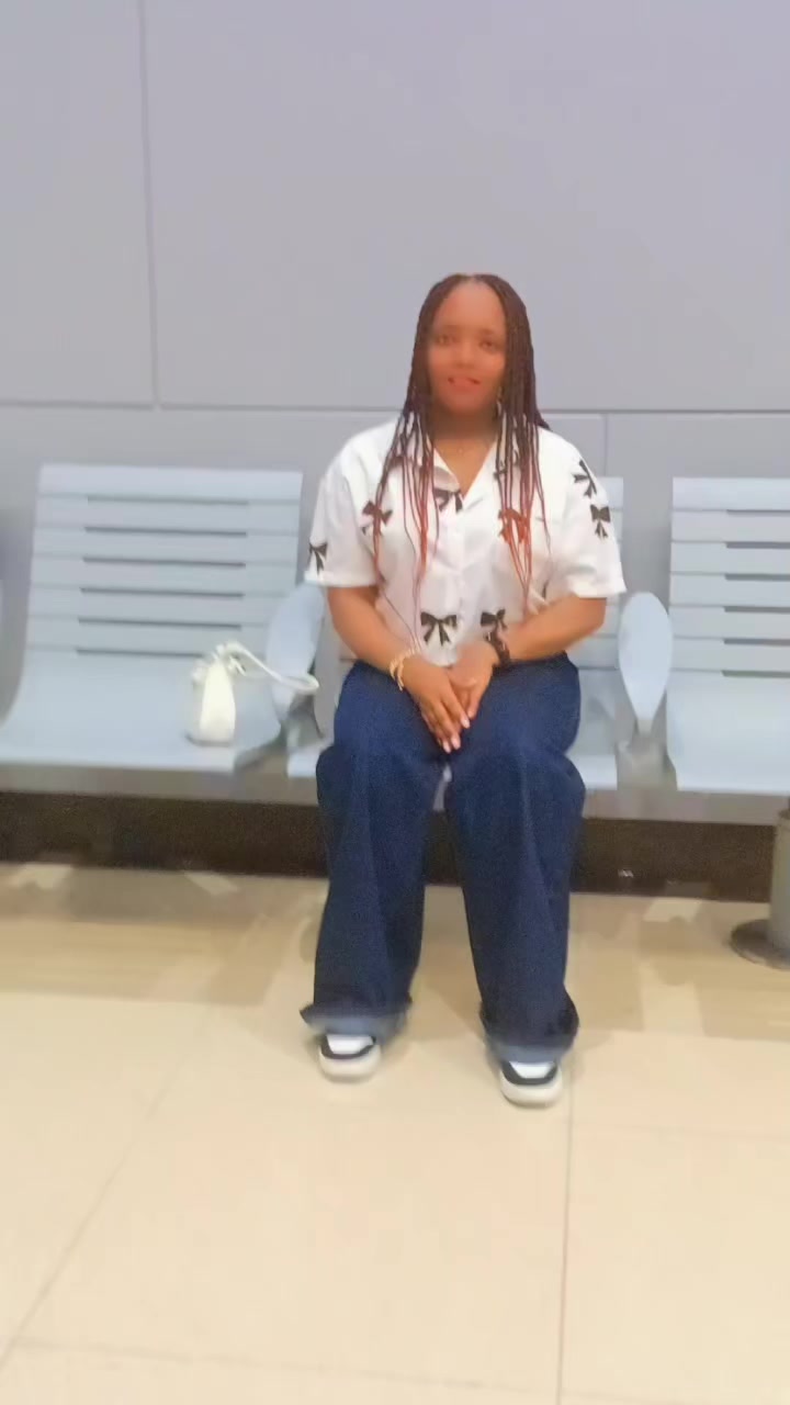 @abwoolious