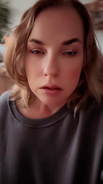 @Hony-Peach