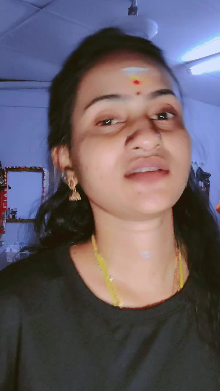@നിശബ്ദ പ്രണയം📸💚🐷