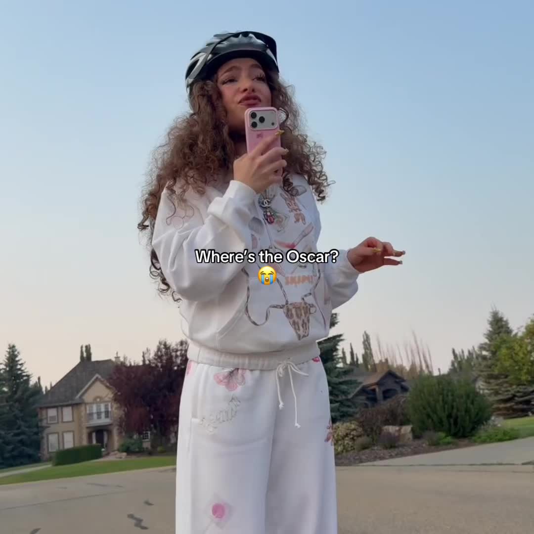 @𝘙𝘢𝘺𝘯𝘢𝜗𝜚