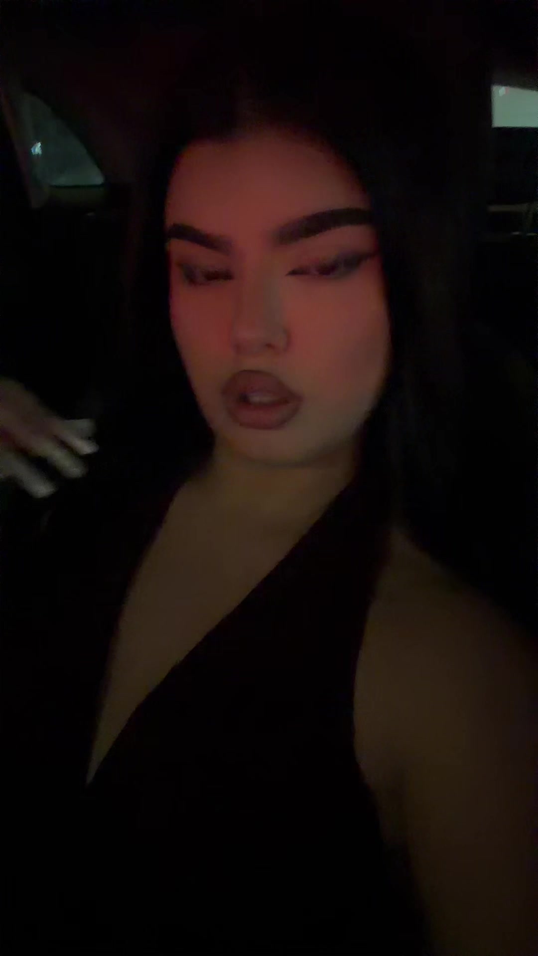 @borazeka_