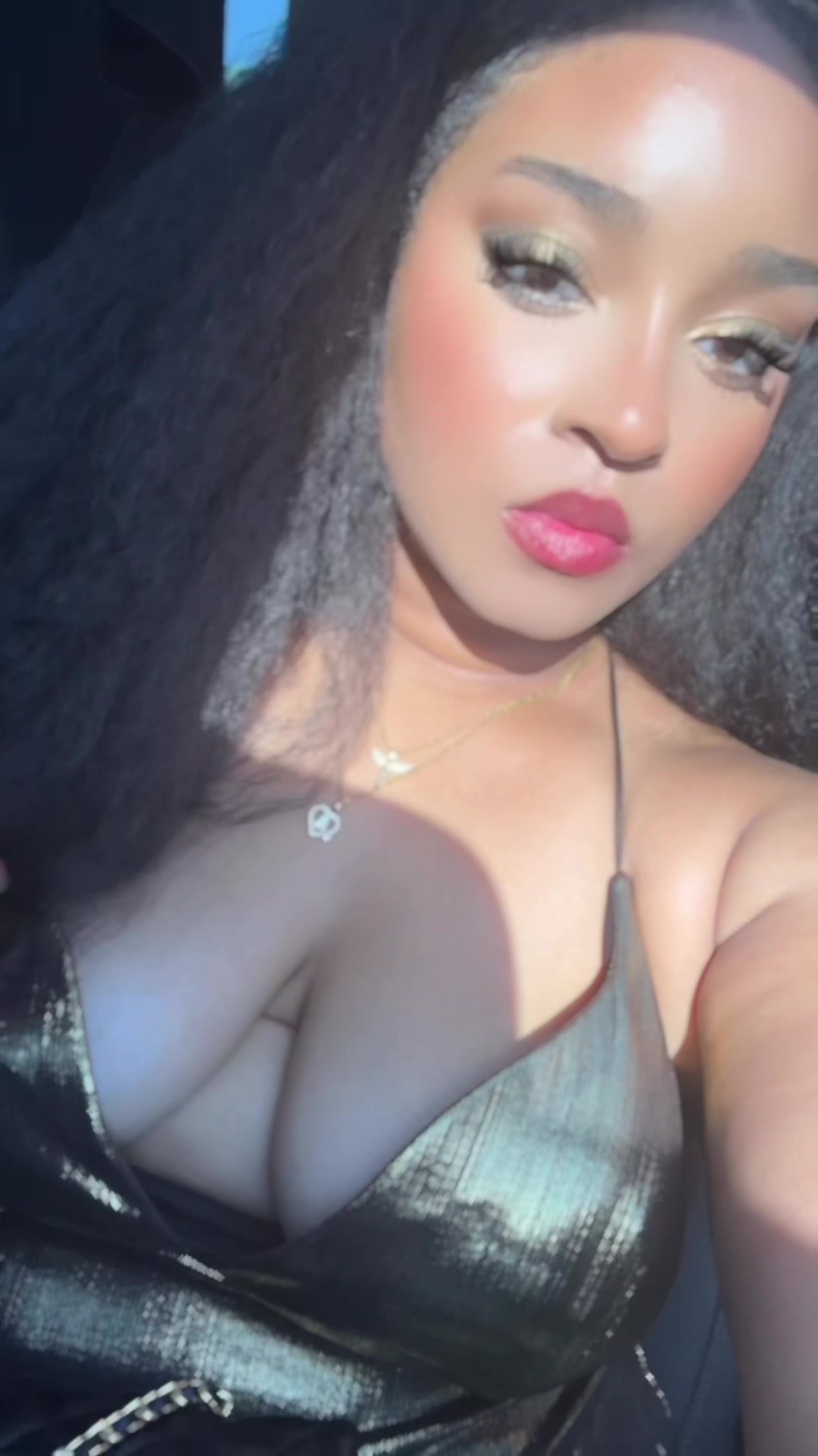 @IamRaveey