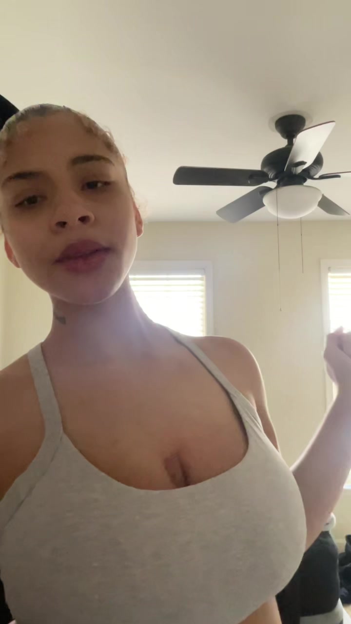 @msthuggiona