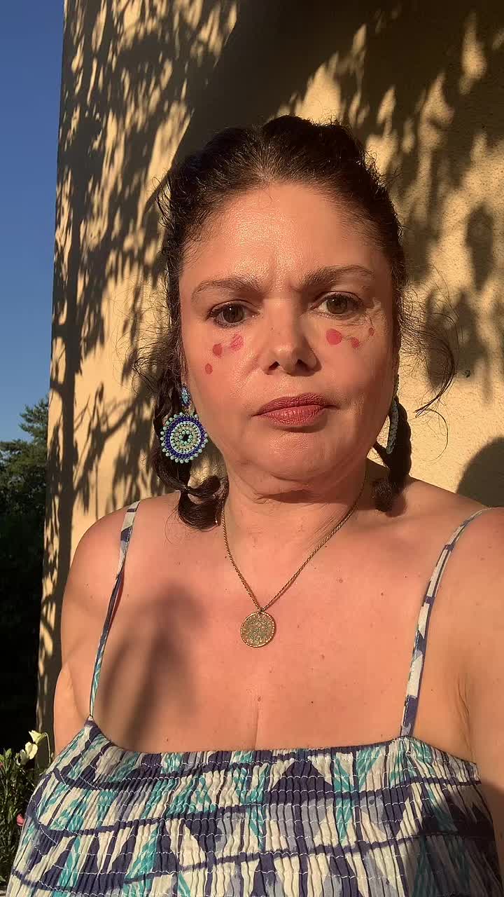 @mimiparesse