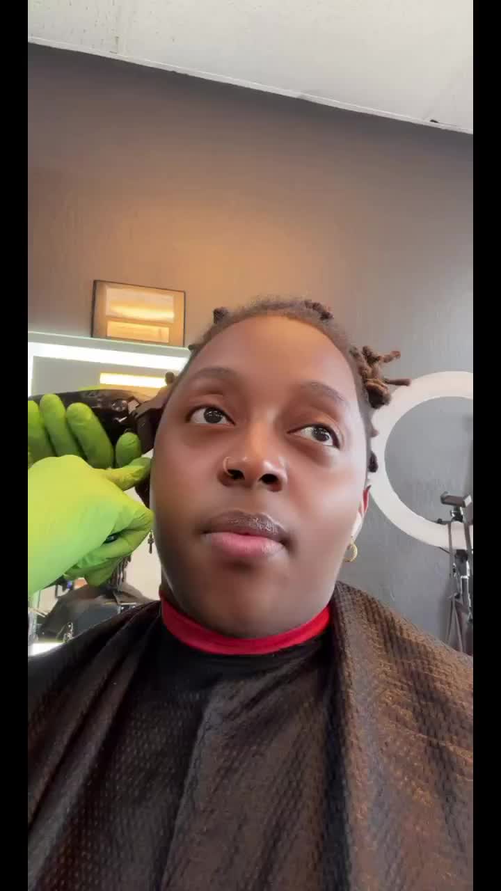 @Zo Ramey Author ✍️ 🧪 💎 🤸🏾