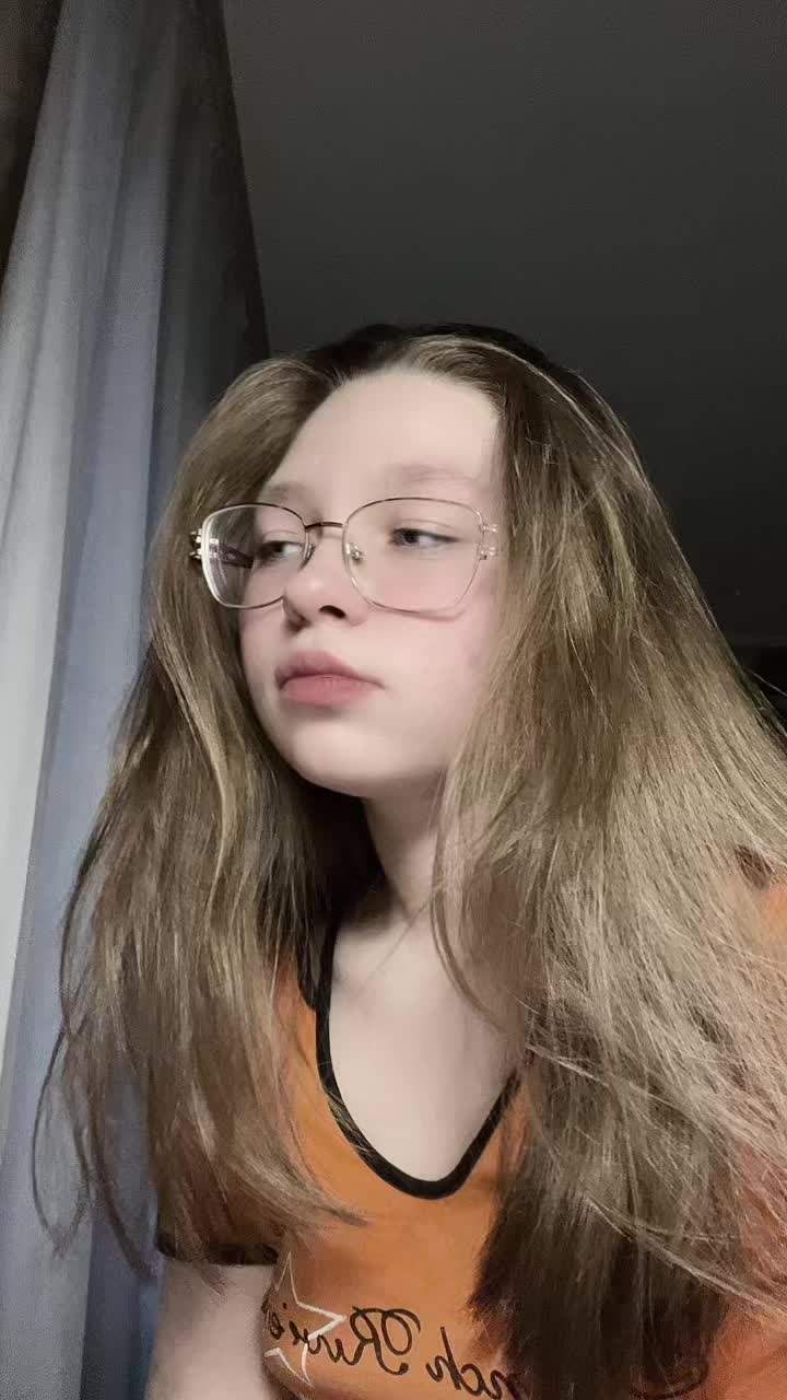 @Аполлинария
