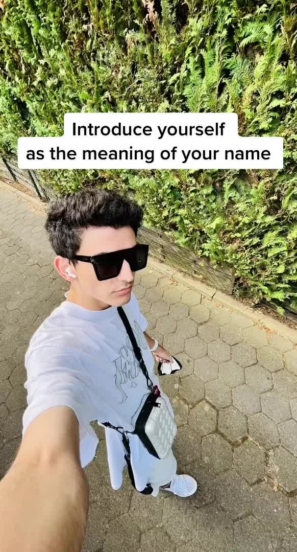@themikapika