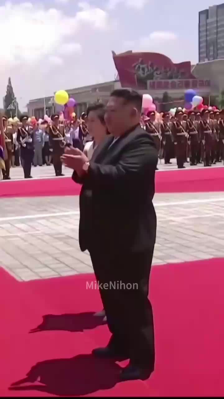 @kimEmpire