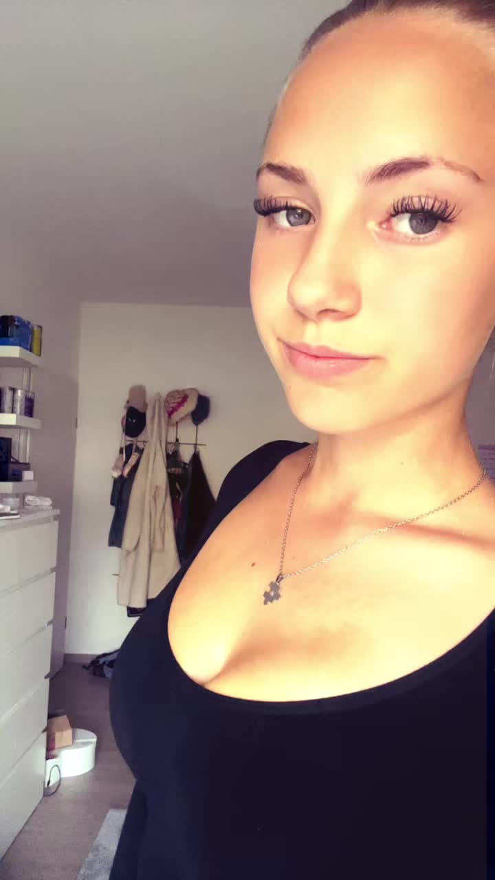 @ꨄ