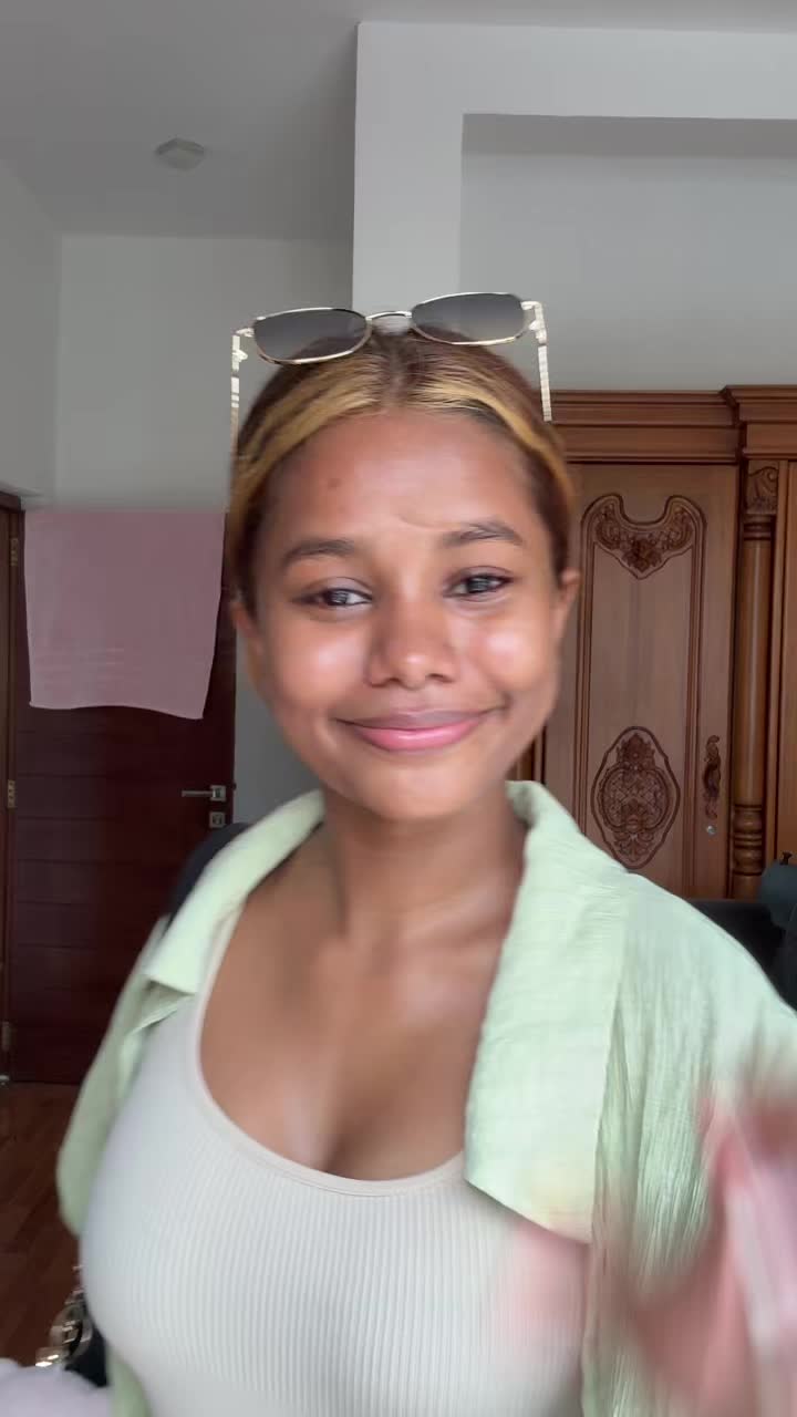 @Haseni Kariyawasam