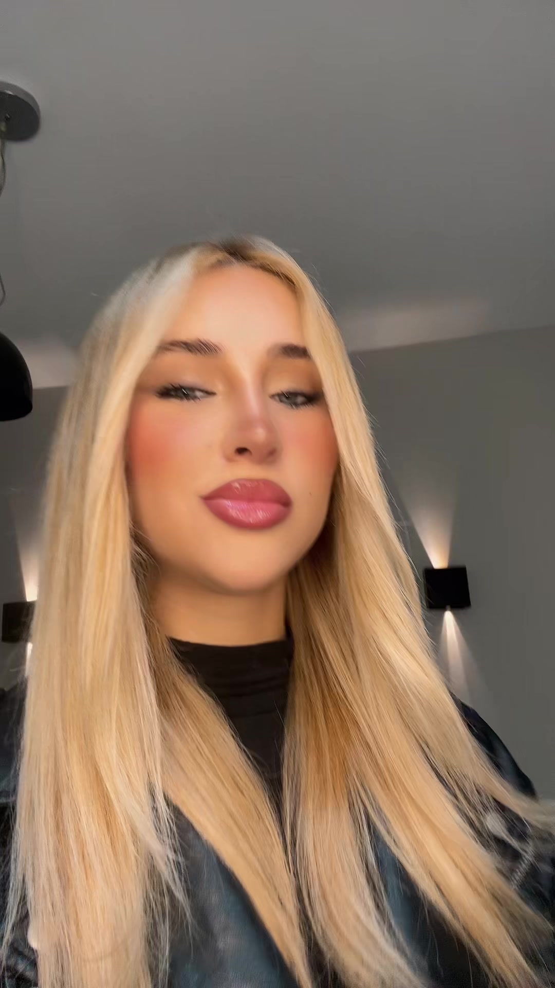 @J&uacute;lia Medeiros🇧🇷