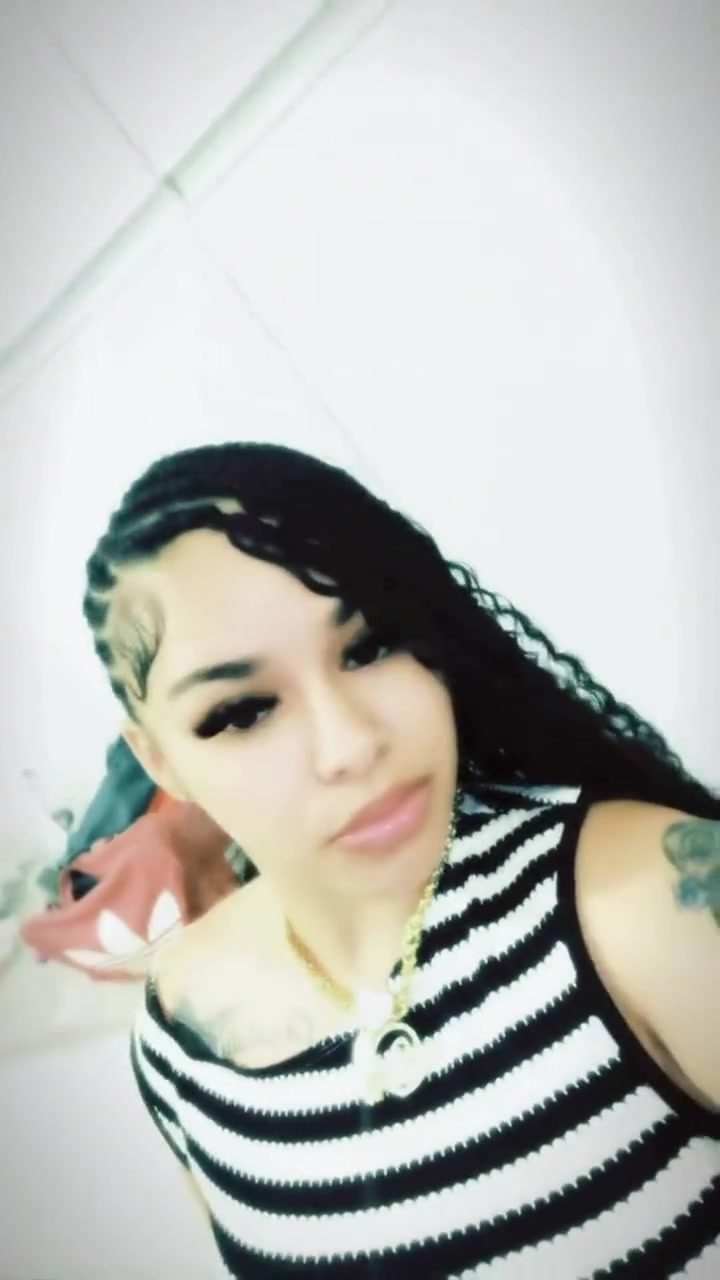 @Tinybrat-